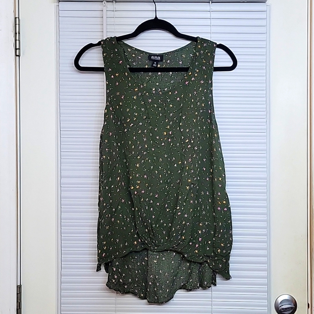 a.n.a Green Floral Tank Top XL